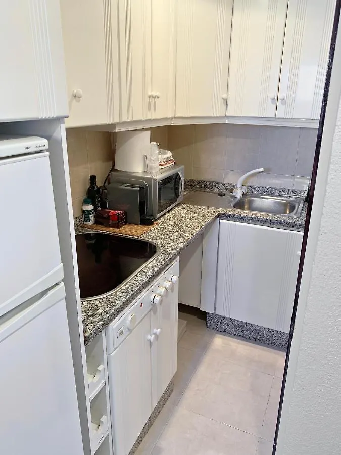 Apartamentos Rg Resitur Seville Apartment